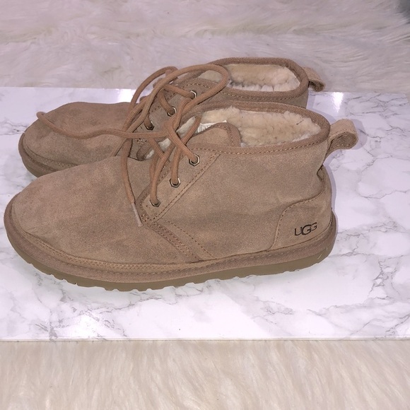 UGG Tan Suede Lace-Up Boots size 8 - Picture 7 of 11